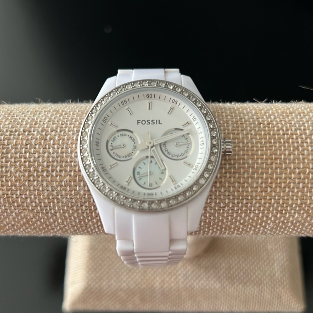 Fossil Stella Day Watch Women Silver Tone